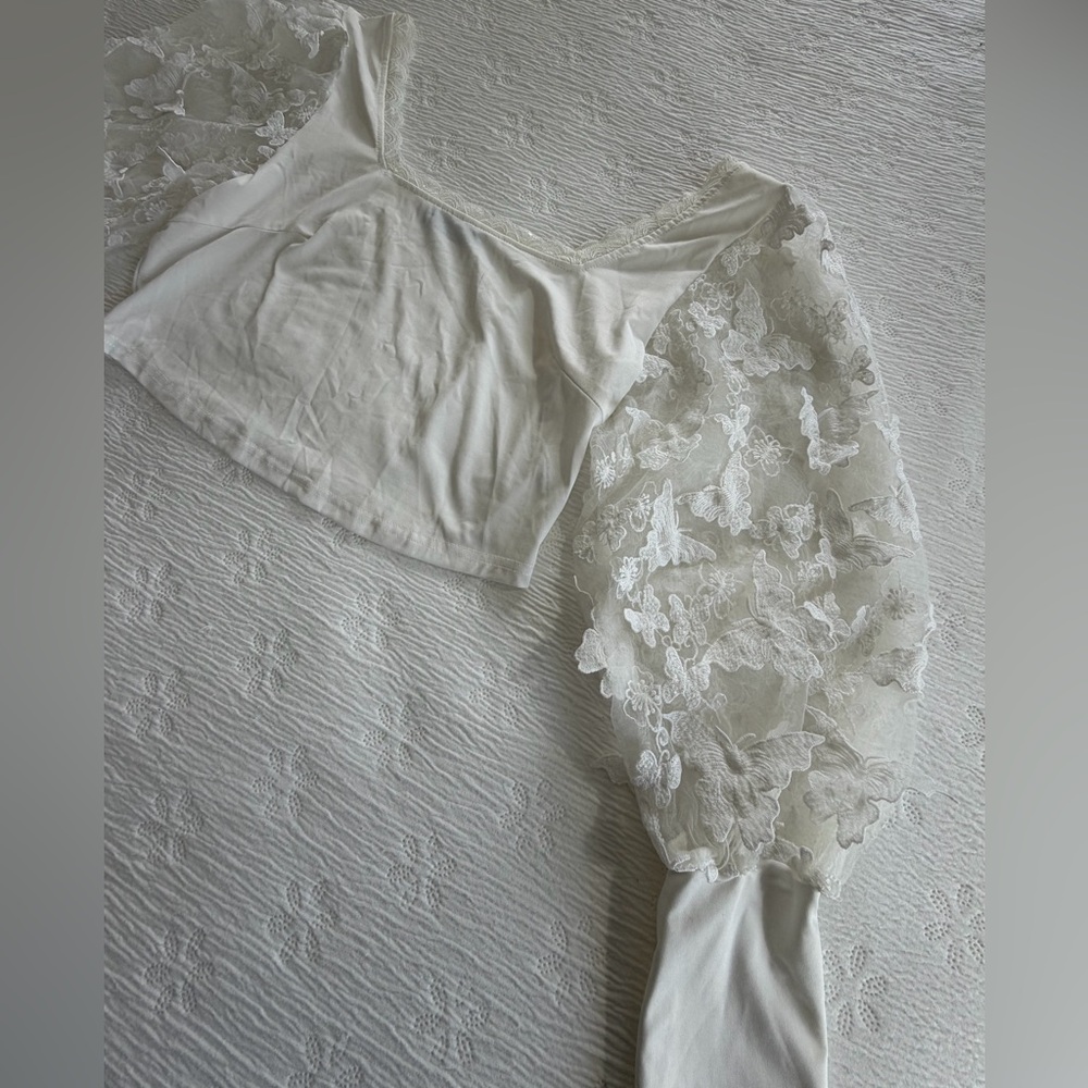 Crop Top white long lace butterfly applique sleeves size XL - Picture 5 of 10